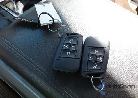 2022 Volkswagen Taos 1.5T Se from USA, damaged, VIN 3VVLX7B20NM041685